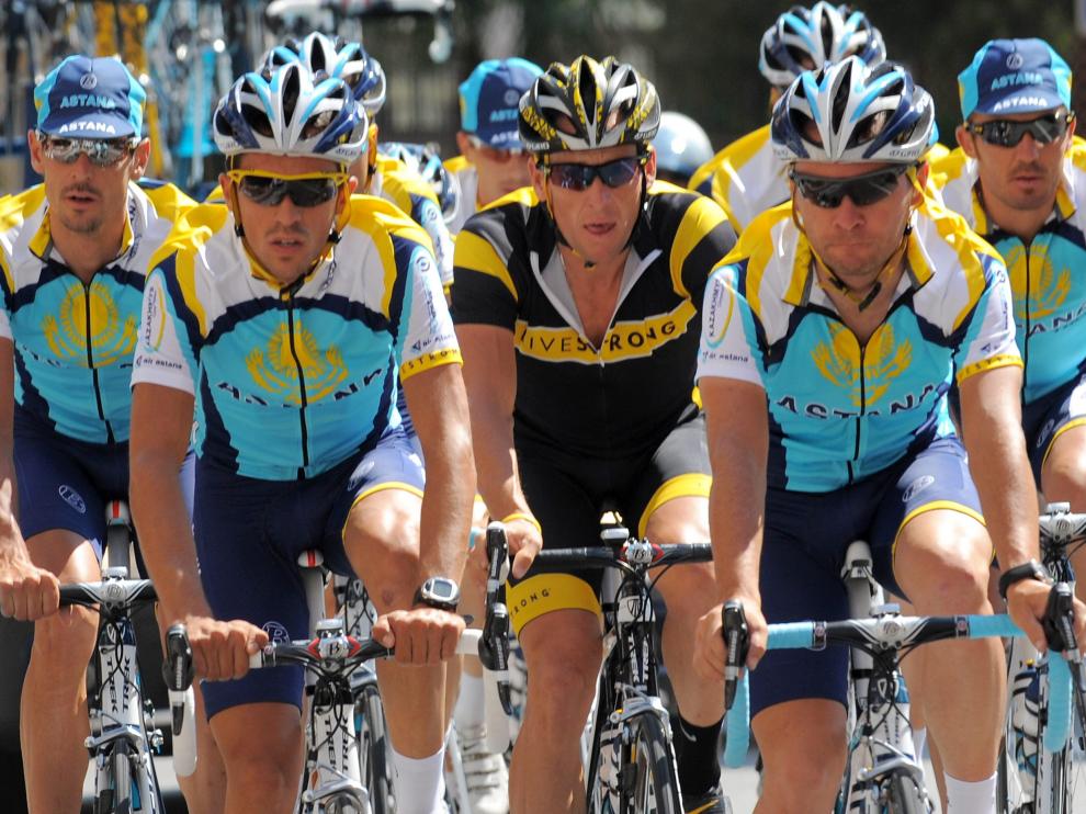 El equipo Astana en un entrenamiento reciente