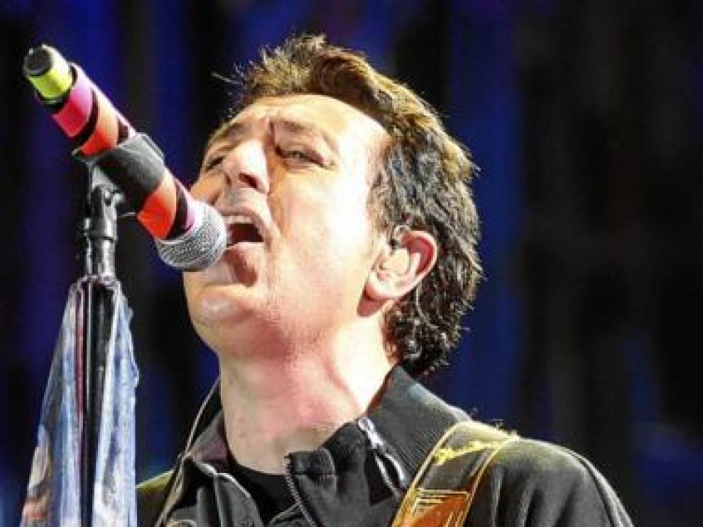 Manolo García, durante un concierto en Zaragoza.
