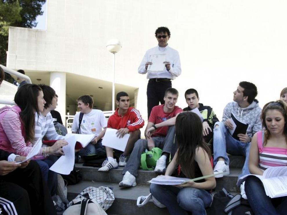 Las carreras biosanitarias vuelven a ser los estudios con la nota de corte más alta