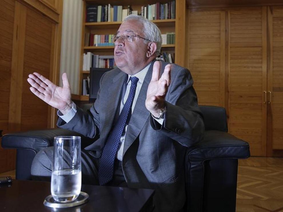 José Ángel Biel no duda en su despacho del Pignatelli: