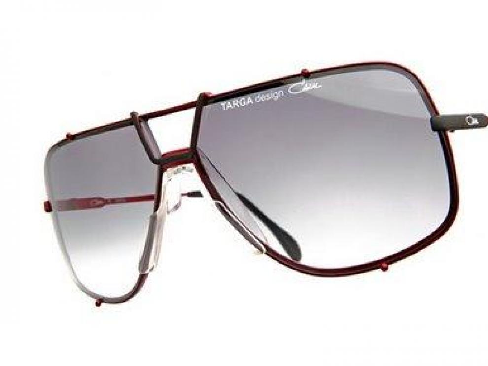 Las gafas, seña de identidad de Risto