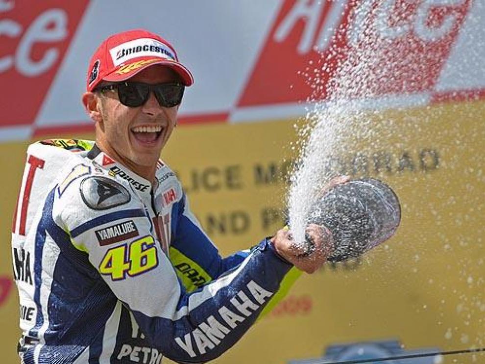 Valentino celebra su victoria número 101.