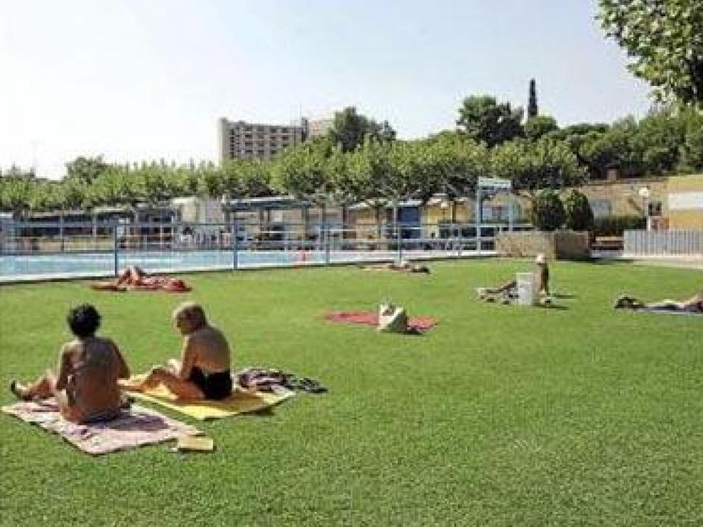 Las piscinas cierran hoy tras superar el millón de usos