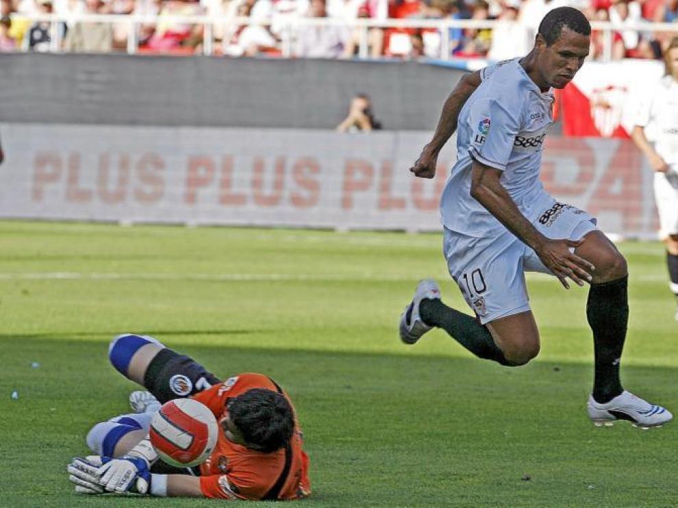 El brasileño Luis Fabiano, autor de dos goles en la última visita del Real Zaragoza al Sánchez Pizjuán (5-0) de la temporada 07/08.