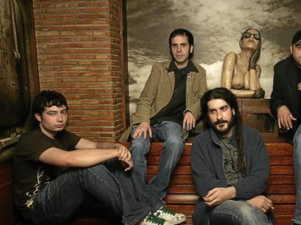 El grupo Insulina Morgan es el plato fuerte del festival La Noche sin Techo
