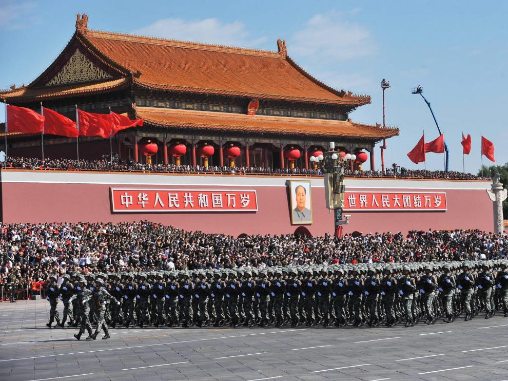 Desfile militar en la plaza de Tiananmen