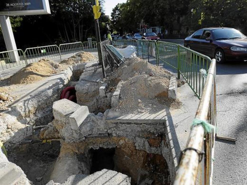 Una de las intervenciones que se realizan en la avenida de América.