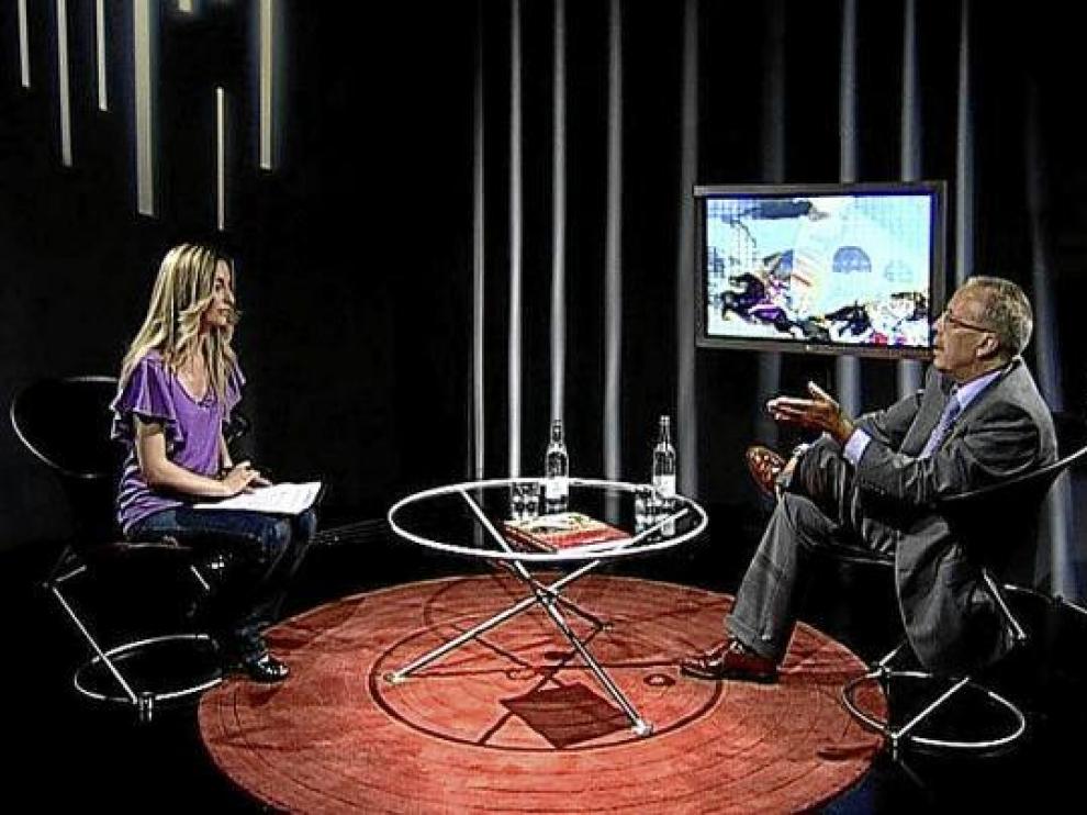 Sonia Cameselle (en la foto, en una emisión de 'Defensores') presentará ahora el magacín 'Distrito Z'.