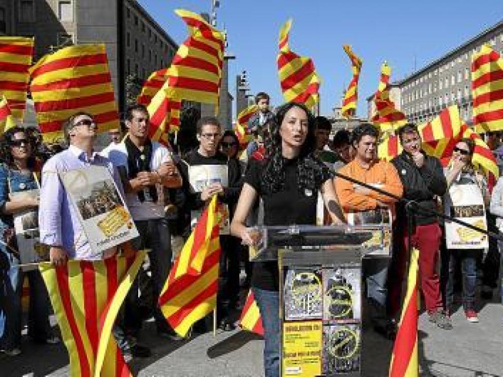 Veinte comités locales del PAR exigen regular el 'chapurreau' frente al catalán