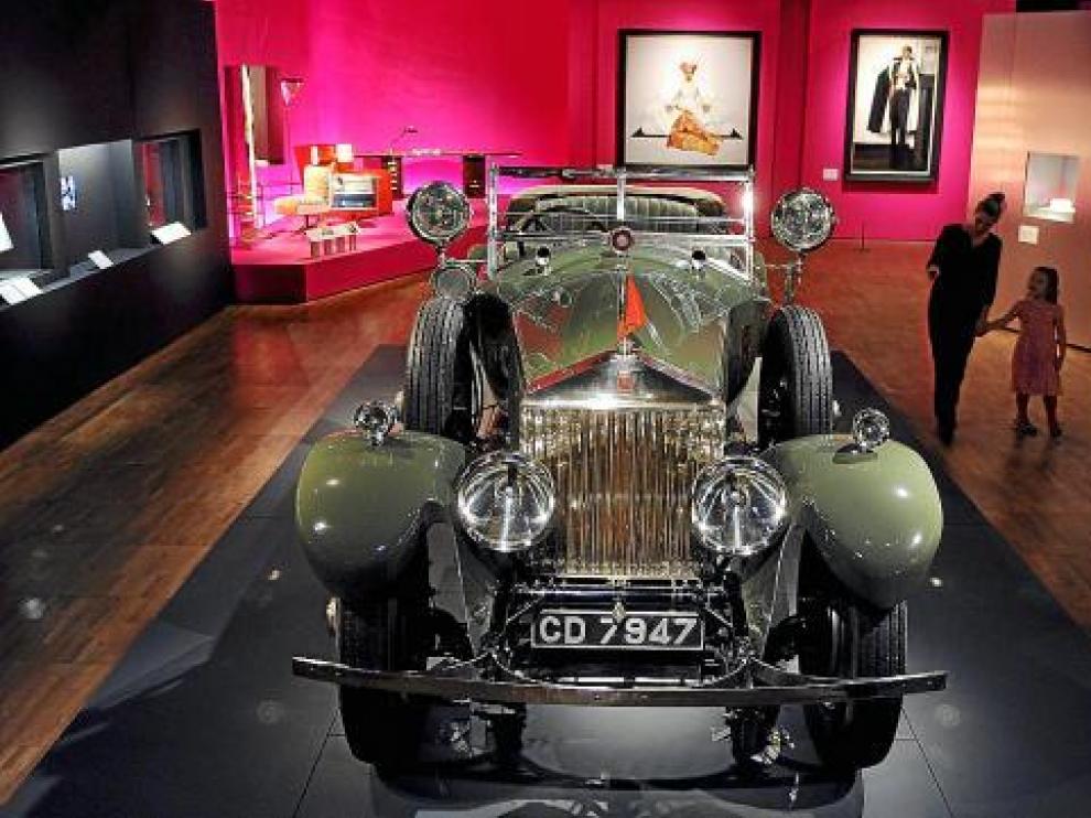 Un lujoso Rolls Royce Phantom, que formó parte del parque móvil de los marajás de la India.