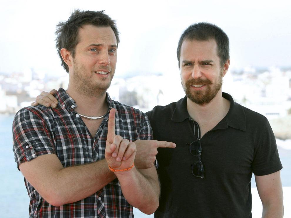 El director británico Jones (izquierda) y el actor norteamericano Sam Rockwell, hace unos días en Sitges.