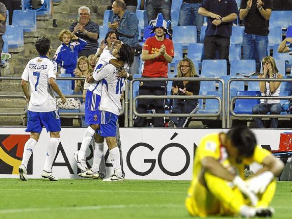 Jorge López y Abel Aguilar, dos de los protagonistas de la cuestiones entre Racing-Real Zaragoza.