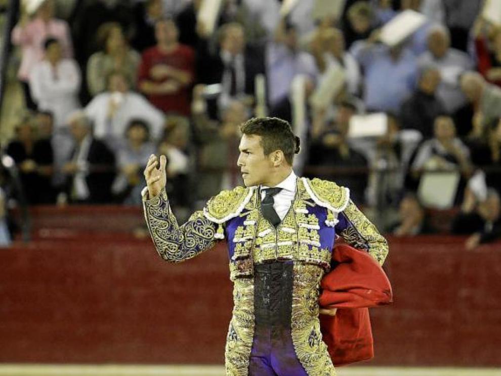 La escasa presentación del toro y el poco tacto presidencial arruinaron la feria