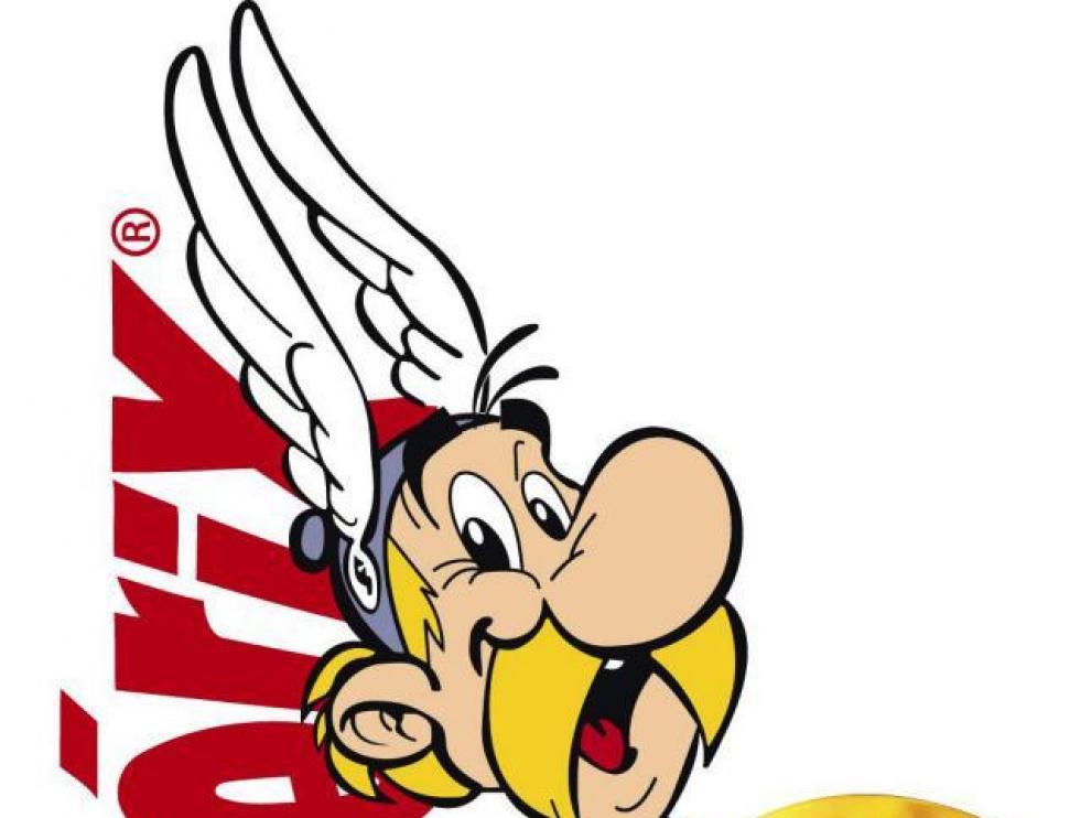 El irreductible galo Astérix, azote de los romanos gracias a una poción mágica, cumple ahora 50 años.