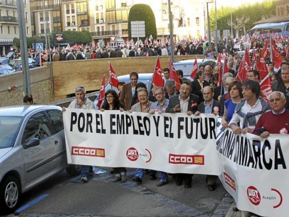 Cabecera de la manifestación, ayer por la tarde en Tarazona.