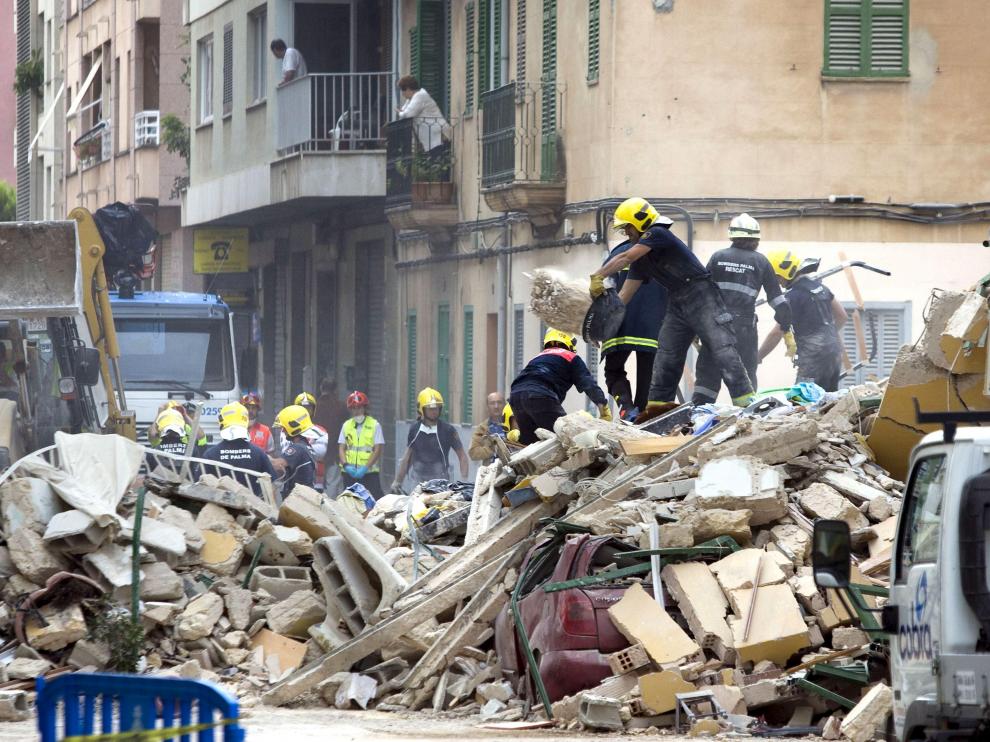 Escombros del edificio derruído en Mallorca