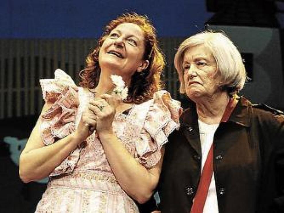 Rosario Pardo y María Galiana, en 'Fugadas'.