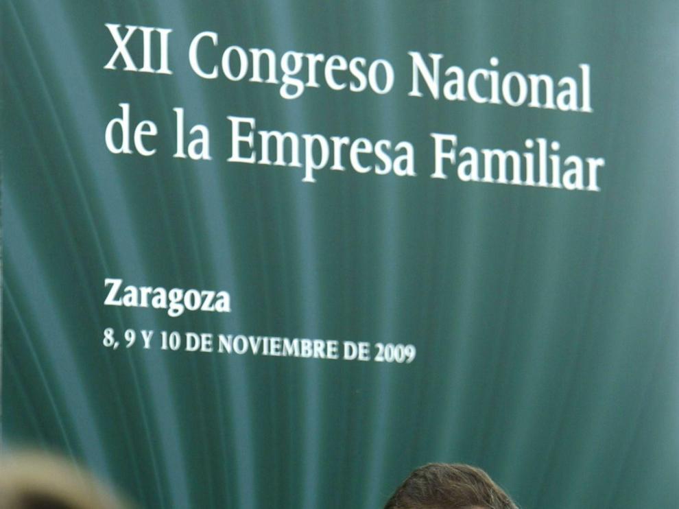 Rajoy se compromete a aprobar un código ético "más exigente" que la legislación contra la corrupción