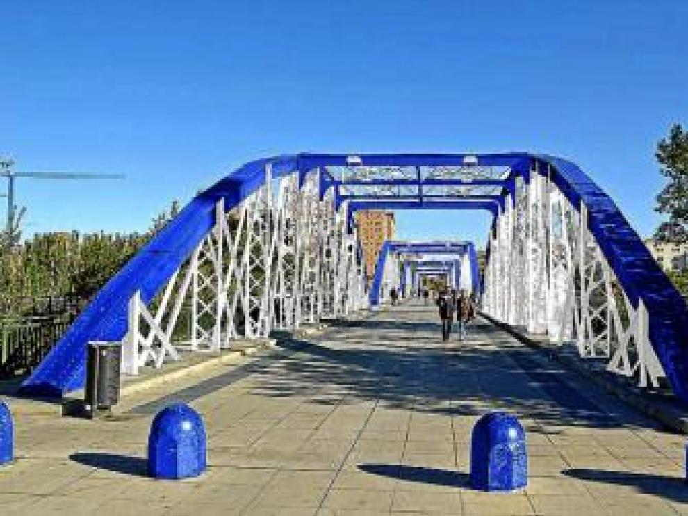 Recreación de las tres propuestas para el puente