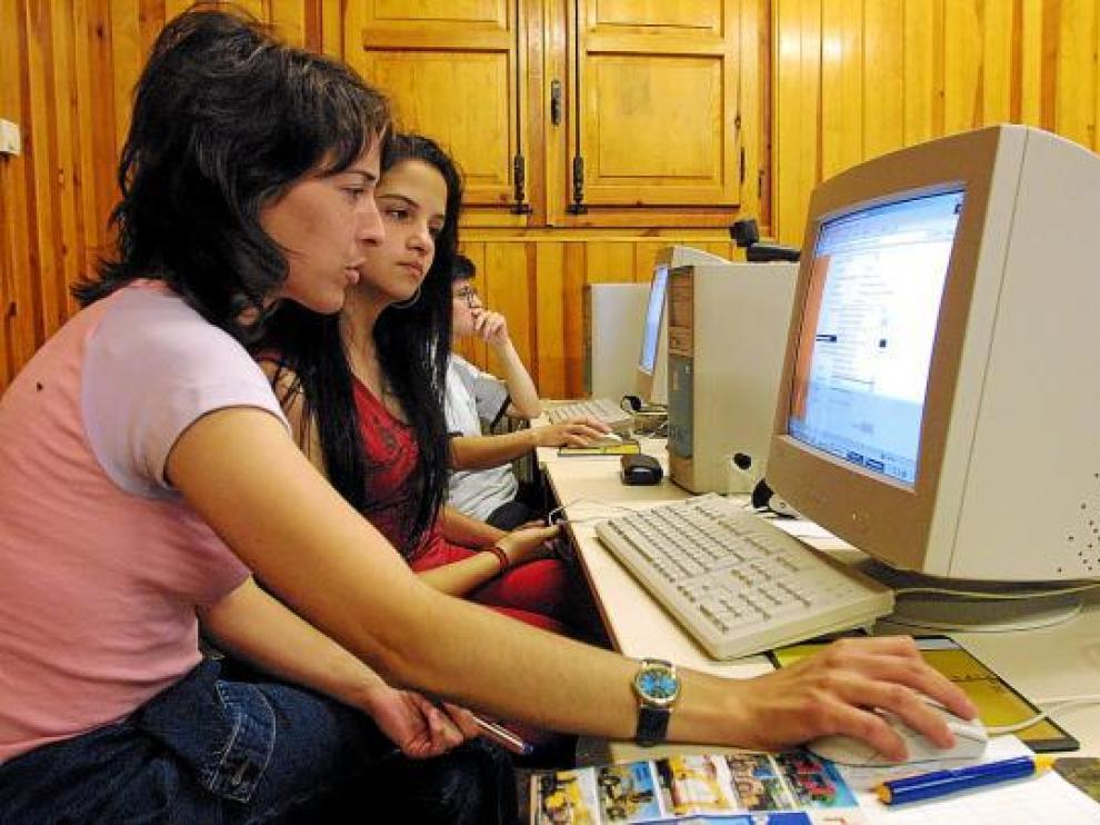 Imagen de archivo del proyecto de teletrabajo de la Sierra de Albarracín, pagado con fondos europeos