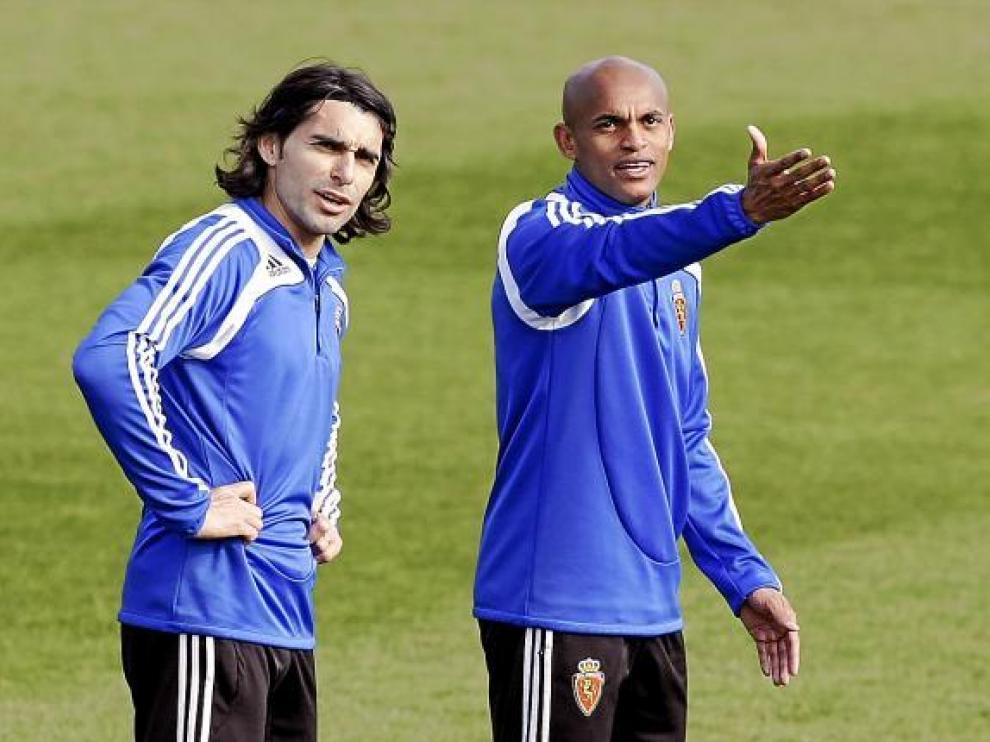 Ayala y Ewerthon, en un entrenamiento del Real Zaragoza