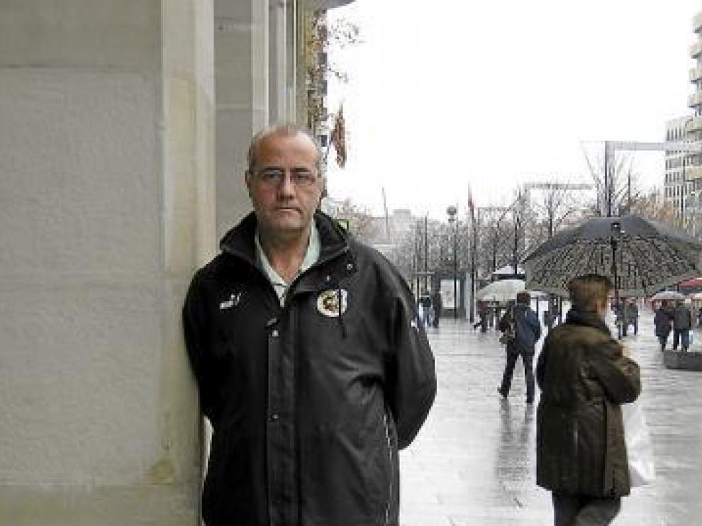 Jesús Aldana, en el paseo de la Independencia, en Zaragoza