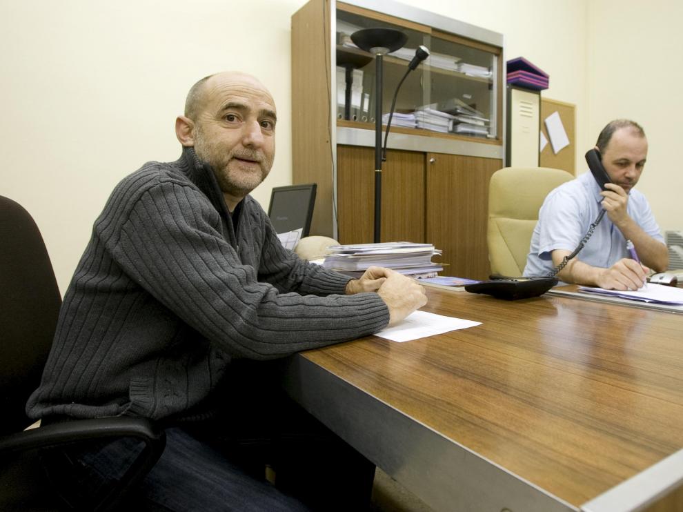 Pablo Saz, a la izquierda, y Juan José Gálvez en su despacho.