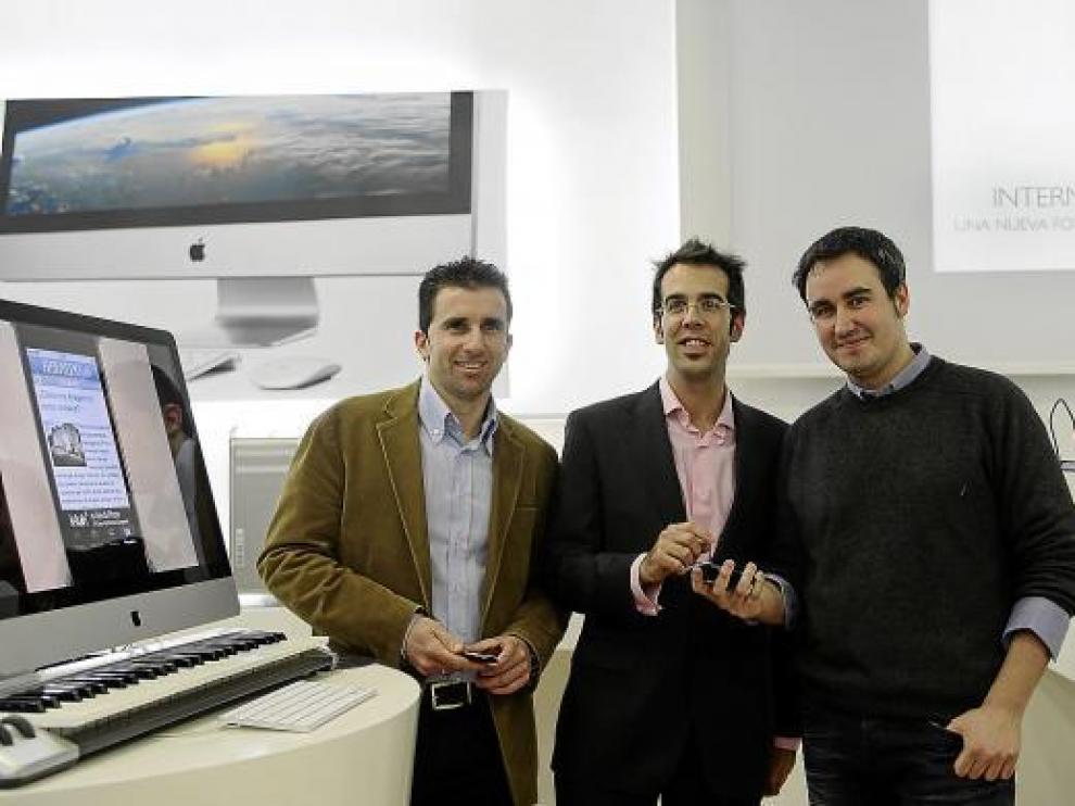Fran Fuentes, Salvador Esteban y Jorge Mora, durante la presentación de ayer.