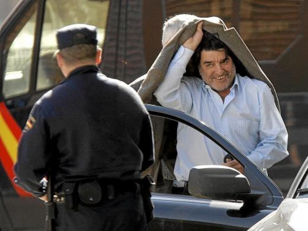 El empresario Francisco Aramburu, cuando fue puesto en libertad por el juez de La Almunia.