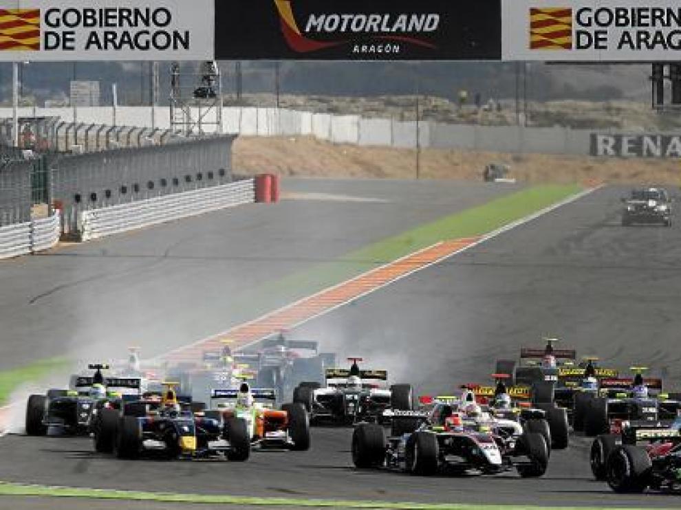 La puesta de largo internacional de la pista de velocidad de Motorland llegó con las World Series