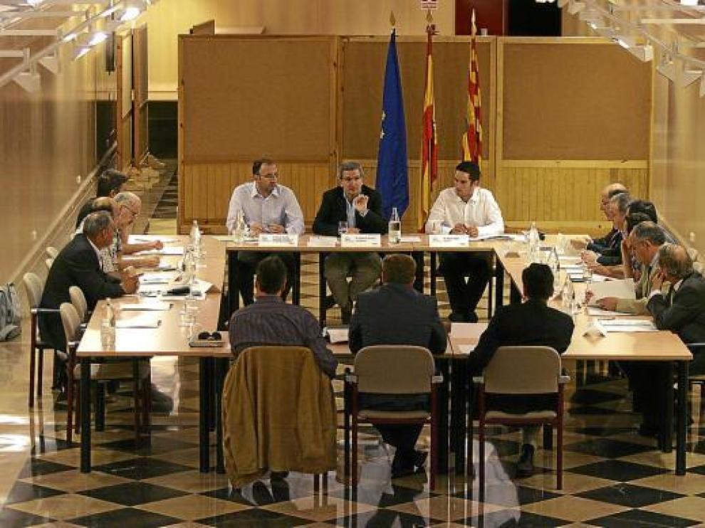 Imagen de la constitución de la Mesa de la Montaña el pasado mes de junio