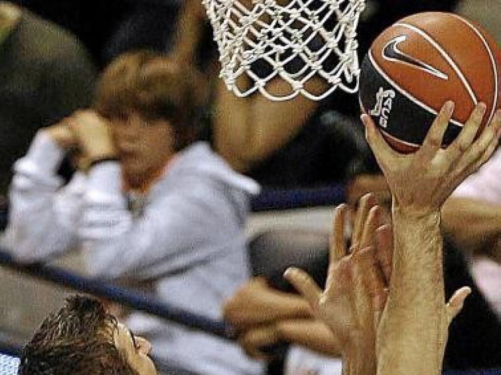 Sinanovic, el gigante del Clínicas Rincón Axarquía.