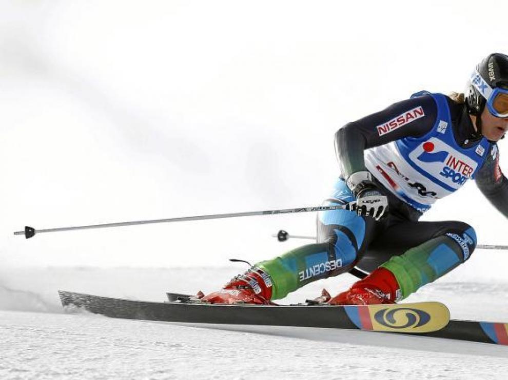 La esquiadora aragonesa Leyre Morlans, durante una prueba de la Copa del Mundo