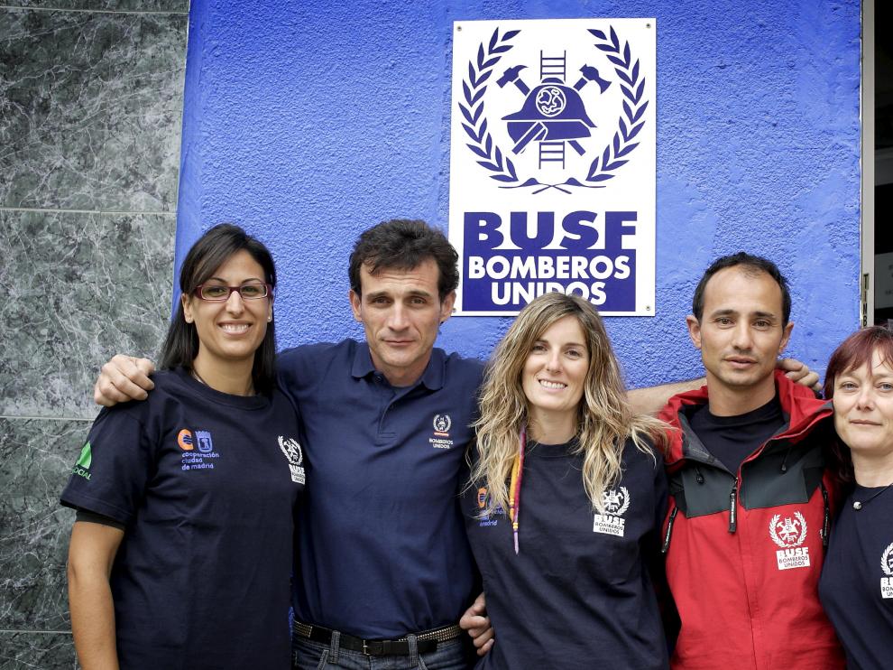 Esther Fajardo, Kike Mur, Marta Pellicer, Michel García e Inmaculada Molina, parte del grupo aragonés que acaba de volver de Haití.