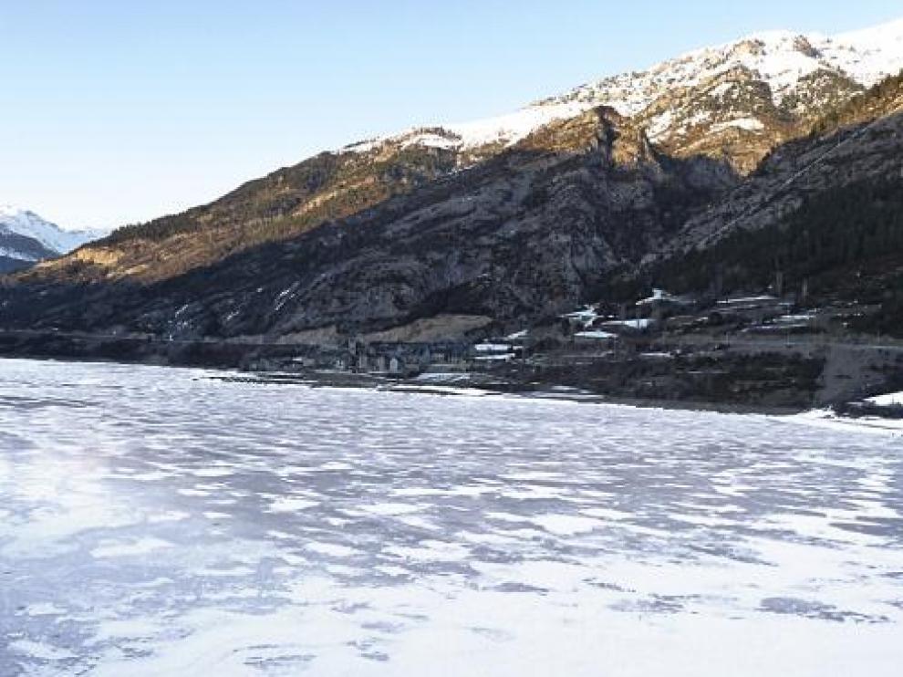 Prealerta por nieve en Zaragoza y Teruel en un nuevo día de heladas generalizadas