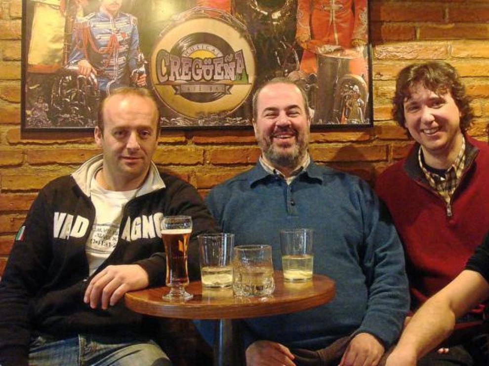 César Pardo, Rafael Quirós, Javier Mur y Sergio Tabuenca, amigos y residentes en Benasque. Y, ahora, compañeros musicales