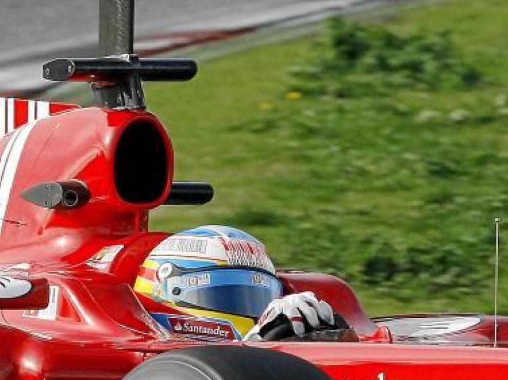 Fernando Alonso, durante su actuación ayer en Montmeló