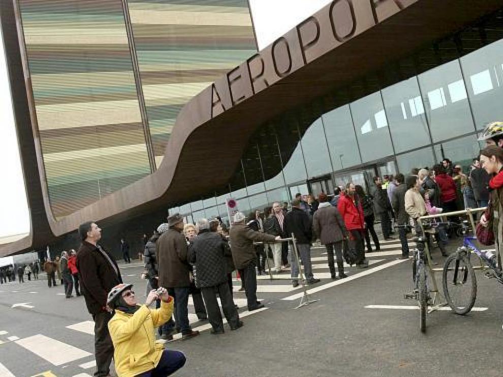 Desde la inauguración el 17 de enero, el aeropuerto de Lérida ya ha recibido a 25.000 visitantes.