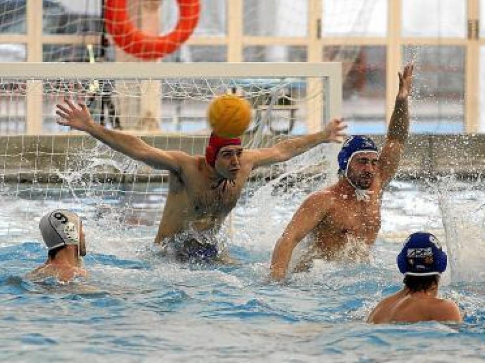 El ADF Helios, durante un partido frente al Alcorcón en el PD Ebro.