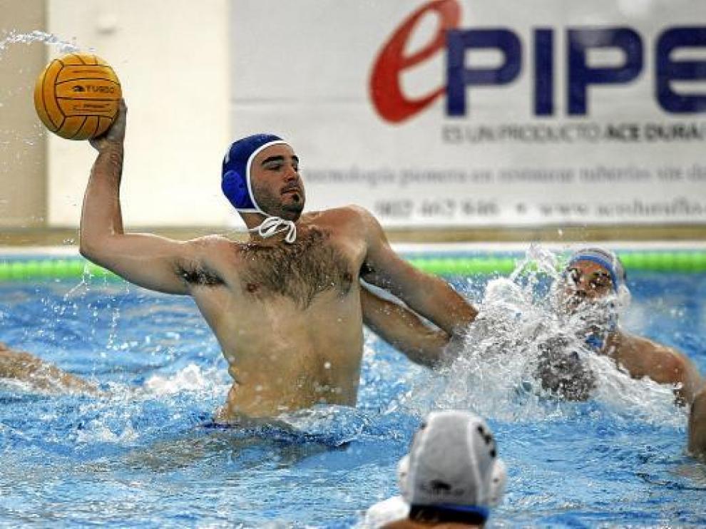 El ADF Helios moverá hoy, por última vez, el balón en la máxima categoría nacional.