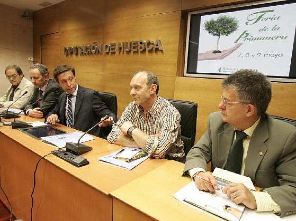 De izquierda a derecha, Floria, Estaún, Betorz, Colombo y Ollés, en la presentación de la feria.