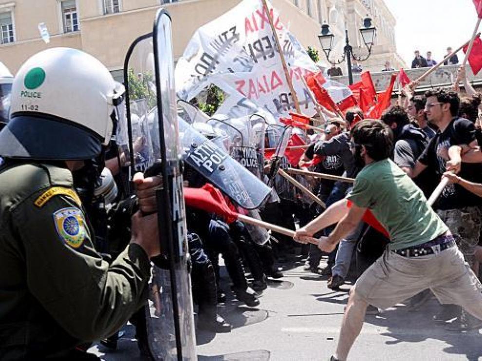La crispación en Grecia genera violentos incidentes