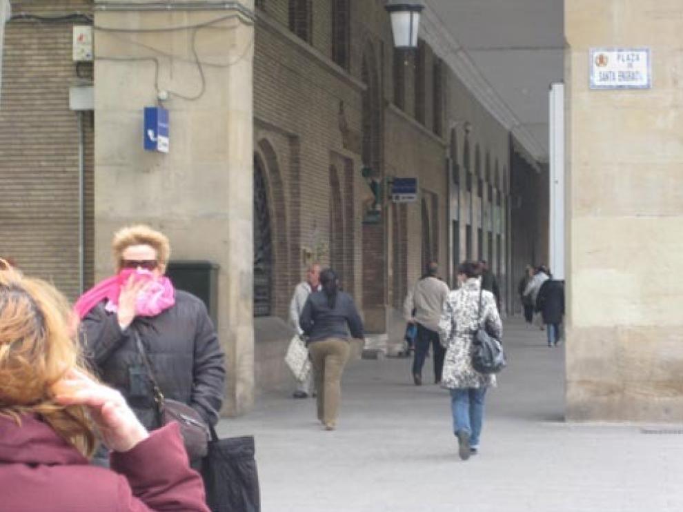 Zaragoza, en alerta ante el riesgo de fuertes vientos