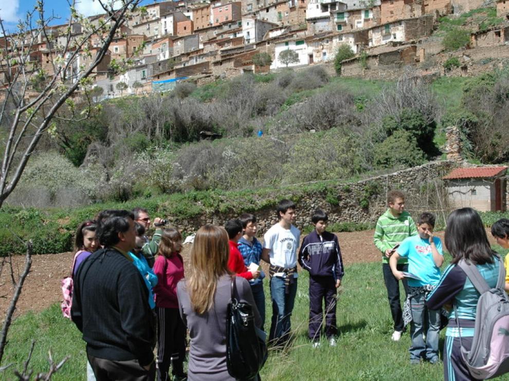 Araujo y los alumnos en Moros