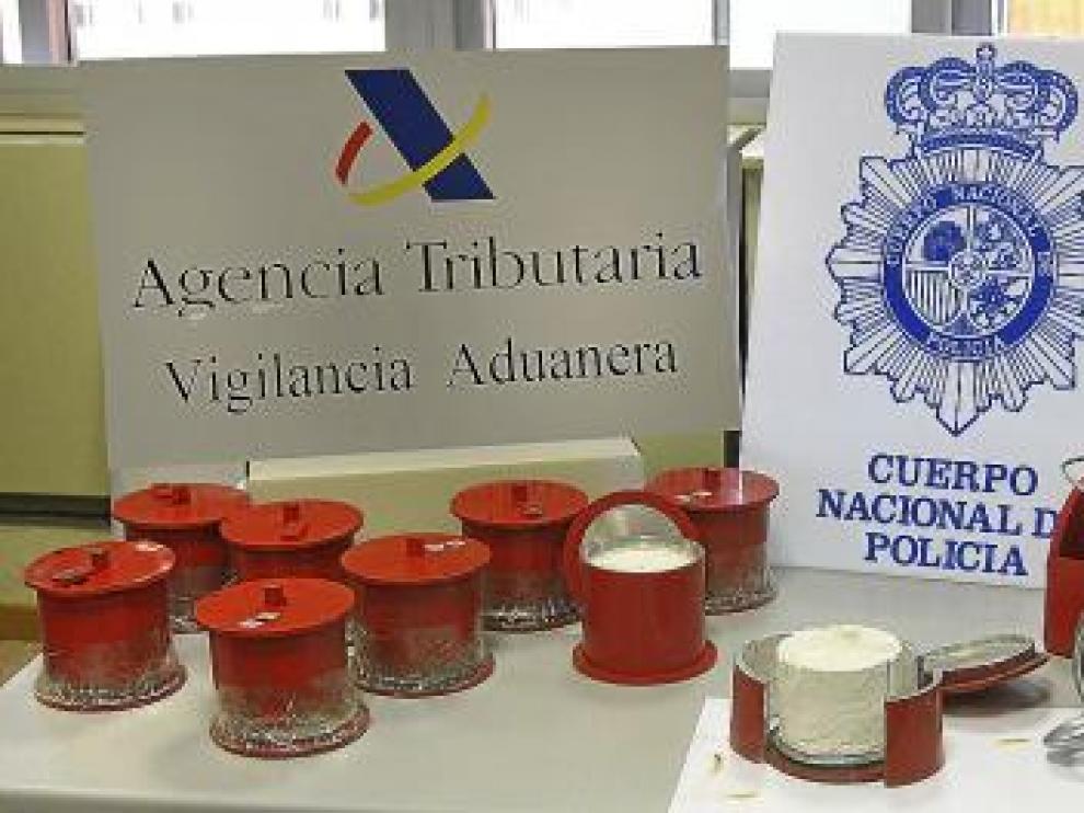 Llegan 5 kilos de cocaína al aeropuerto ocultos en los cilindros de diez motores