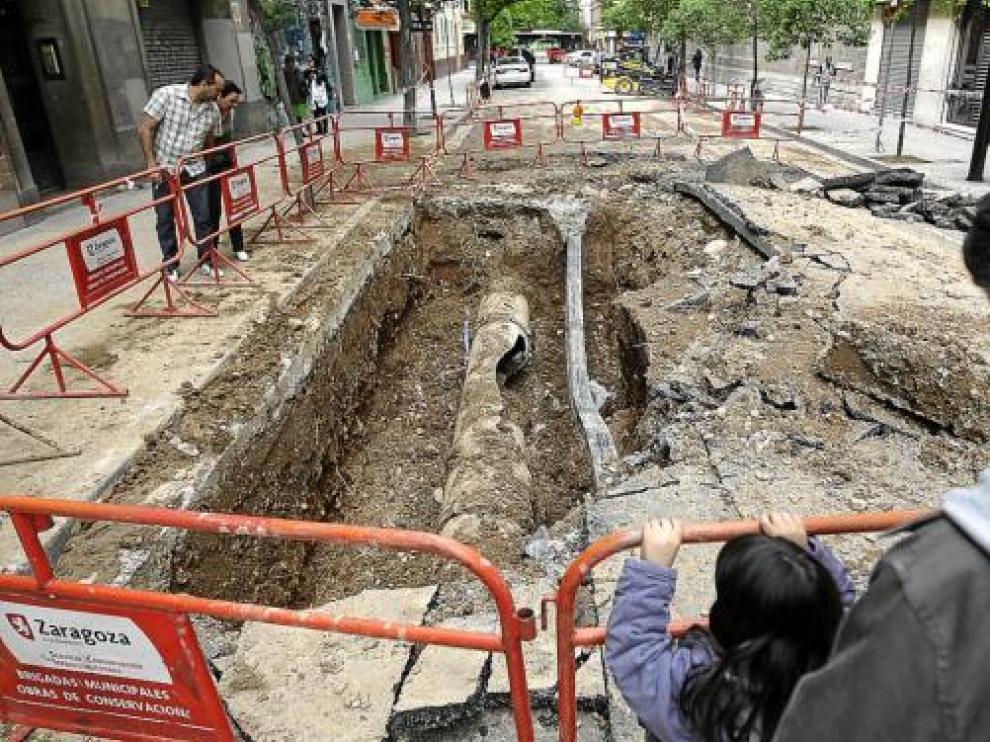 El reventón fue el tema de conversación más recurrente entre los vecinos.