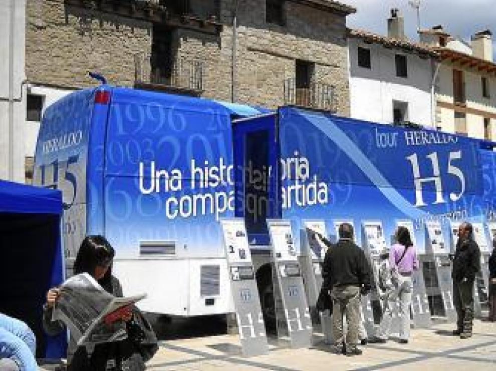 El autobús estuvo en la plaza Fuenlozana de Mora de Rubielos.