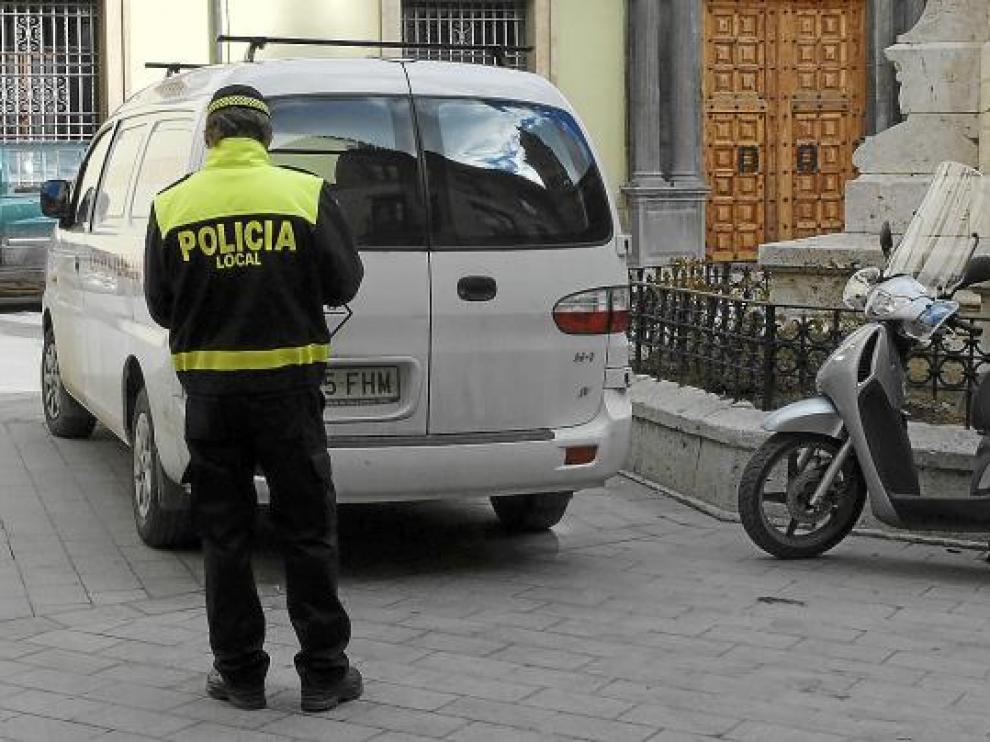 Más de 350 aragoneses son denunciados cada día por el radar