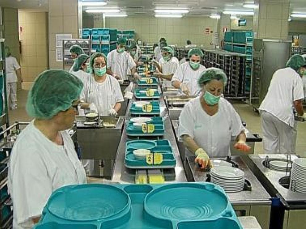 El emplatado, en cadena