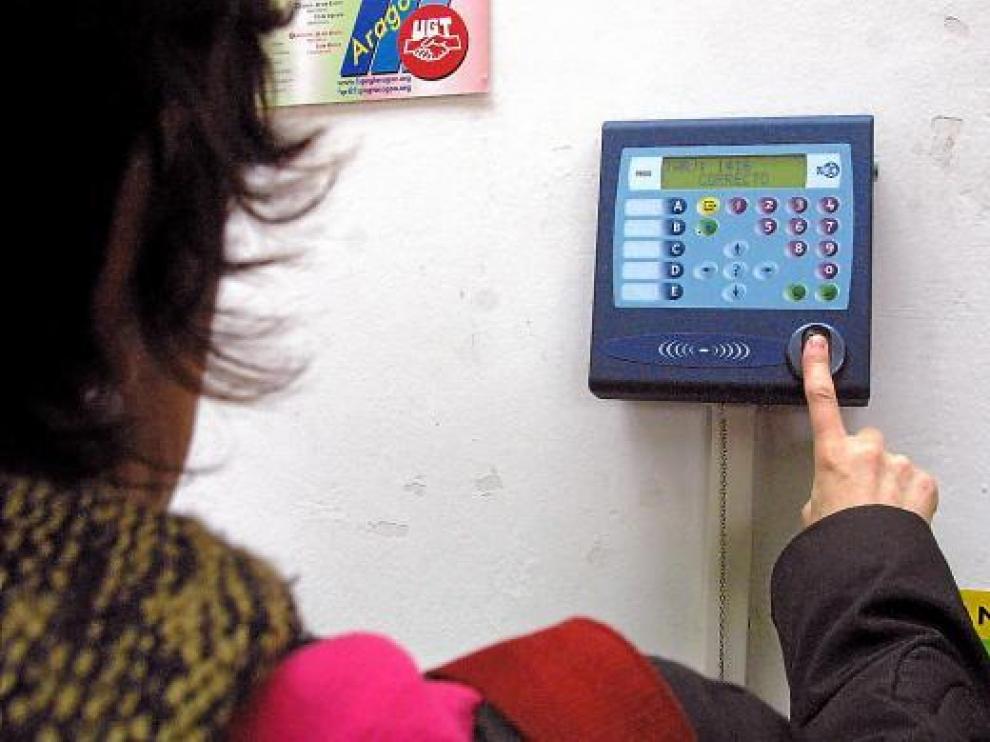 En el consistorio oscense 'fichan' cada día 577 empleados entre funcionarios y personal laboral.